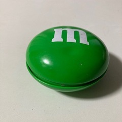 エムアンドエム缶ケースの画像