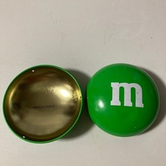 エムアンドエム缶ケースの画像