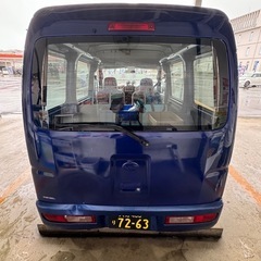 ダイハツ ハイゼットカーゴ 青の画像