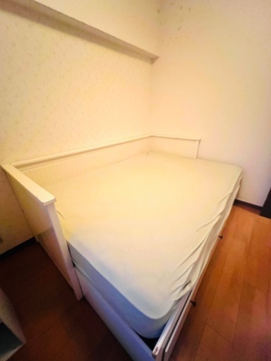 ベッド