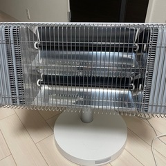 ダイキン シーズヒーター セラムヒート マットホワイト ERFT11ZS-Wの画像