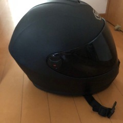 フルフェイスの画像