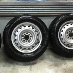205/65R15 スタッドレスとホイールの4本セット