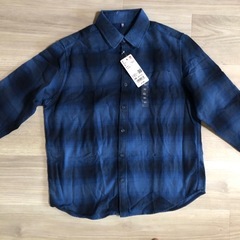 【未使用タグ付き】150㎝シャツ