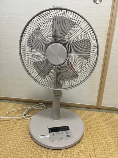 リモコン付きDCモーター扇風機