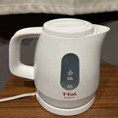 T-fal電気ケトル（箱あり）の画像