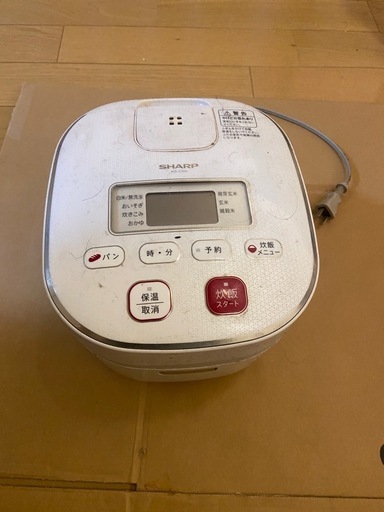 炊飯器、ドライヤー、サーキュレーター、ikeaイス
