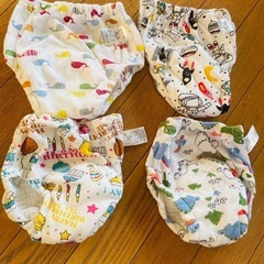 【新品未使用】トイトレ用パンツ　3つ