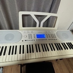 電子ピアノの画像