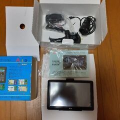 7インチカーナビ　ワンセグTVチューナー付き売ります