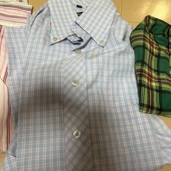 メンズのシャツの画像