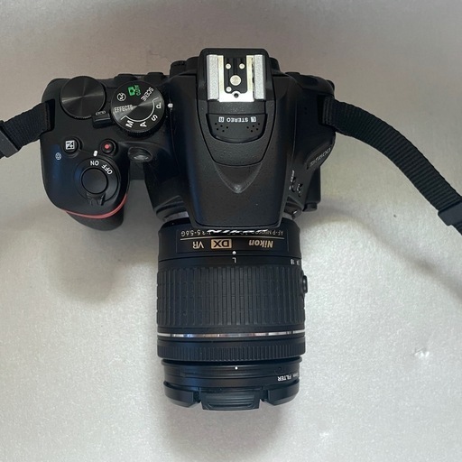 シャッター総数950回 Nikon 一眼 D5600 18-55 レンズキット Amazon | Nikon デジタル一眼レフカメラ D5600 AF-P 18-55 VR