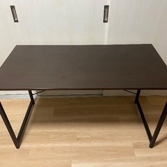 【商談中】大きめのデスク★幅120cm奥行60cm