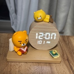 カカオフレンズ置き時計の画像