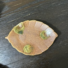 木の葉型お皿　　大小の画像