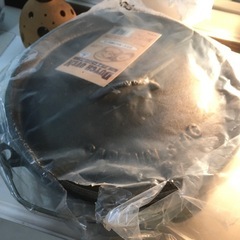 新品・キャプテンスタッグ ダッチオーブン 鋳鉄CAPTAINSTAG