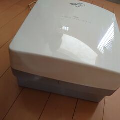 更に値下げしました！　TOYO　CLEAN DRY　ハンドドライヤー　温風の画像