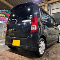走行9万キロ台☆月々8千円〜分割払い可‼️ 車検2年付き！【名義変更代込み】☆スズキ ワゴンR☆HDDナビ付き☆走行中DVD見れます☆プッシュスタート☆ドライブレコーダー付きのフル装備☆純正アルミ☆事故修復歴無し☆そのまま乗って帰れます！の画像