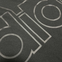 adidas 黒Tシャツの画像