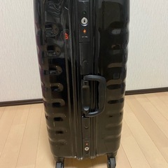 キャリーバック　スーツケースの画像