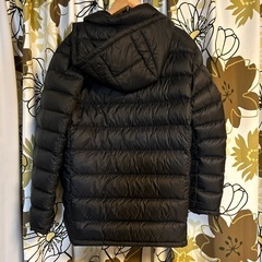 軽量フード付きジャンバーの画像