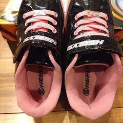 ローラーシューズ　HEELYS　ピンク　21センチ　ローラースケートの画像