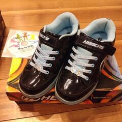 ローラーシューズ　HEELYS　水色　24センチ　ローラースケートの画像