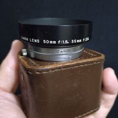 純正ケース付き　CANON 50mm F1.8 HOOD フード...