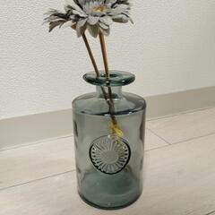 ACTUS　花瓶と造花のセット