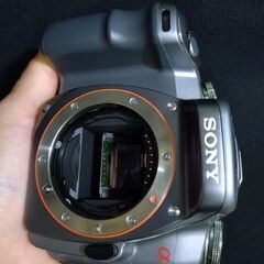 美品　SONY α 100 DSLR-A100 ➕バッテリー　➕充電器
