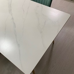 ダイニングテーブル　大理石風　4人　140cm　の画像