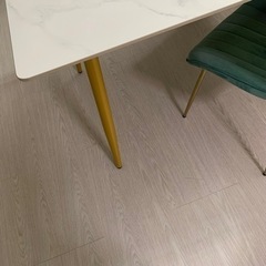 ダイニングテーブル　大理石風　4人　140cm　の画像