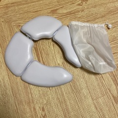 【新品未使用】ポータブルふわふわ折り畳み補助便座