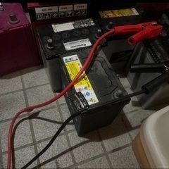 お得なバッテリー液補充付き！充電致しますょ！2000円
