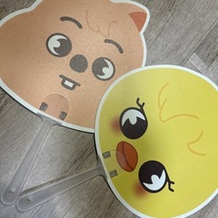 ストレイキッズミニうちわ2つ　美品