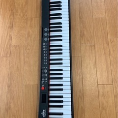 電子ピアノ