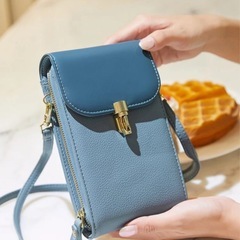 新品未使用✨スマホショルダーケースの画像