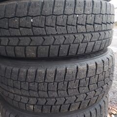 スタッドレスタイヤ付アルミホイール（185/60R15　の画像