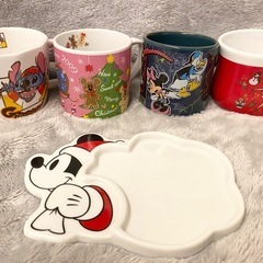 美品 レア ディズニーシー・ディズニーランド スーベニアカップ クリスマス Disneyの画像