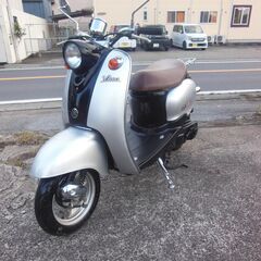 美車YAMAHA 2st VINOビーノ ブラック シルバー セル始動　速く好調 　バッテリー　フィルター新品交換　キャブレター洗浄整備他かなりお金かけ多数交換 納車整備点検済み 登録後すぐ乗り出せます。直接引き渡し　配送手配も可　SA10J　５AU　４JP　原付の画像