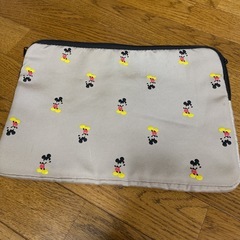 MacBook 13インチ　ケース　ミッキー　クラッチ　マックブック