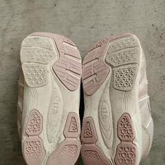 子ども用シューズの画像