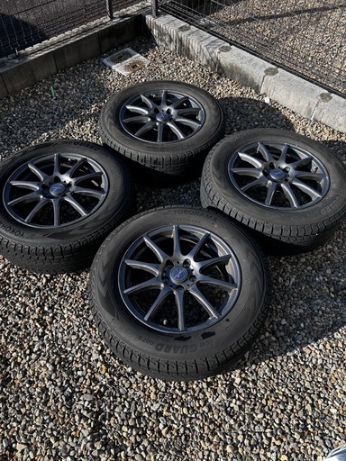 エクストレイルT32型 スタッドレスタイヤ