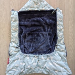 アンジェレッテのリバーシブルケープ
