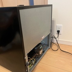 ミニ冷蔵庫　simplus 1ドア冷蔵庫 46L ダークウッドの画像