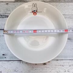 未使用ミッフィーのお皿の画像
