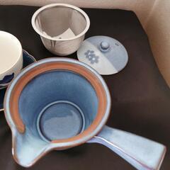 急須と湯呑みセットの画像