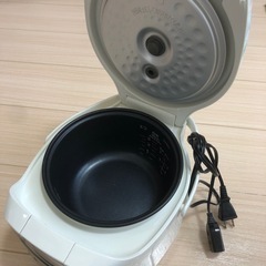 炊飯ジャー　3合炊き　お譲り予定者決定
の画像