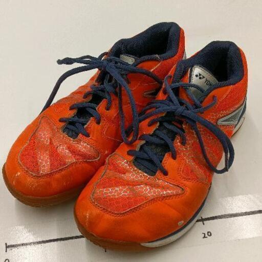 1103-021 YONEX スニーカー