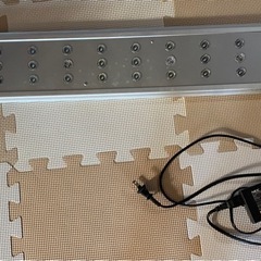 【お取引者決定】 90cm水槽＆90cm用LEDライトの画像